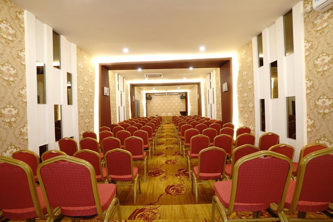 Green Rose Hotel Batam Eksteriør billede